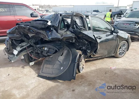 2024 Kia Forte Gt-Line z USA, uszkodzony, nr VIN 3KPF54AD6RE714160